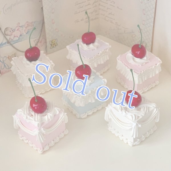 画像1: petit cube cake cherry (1)